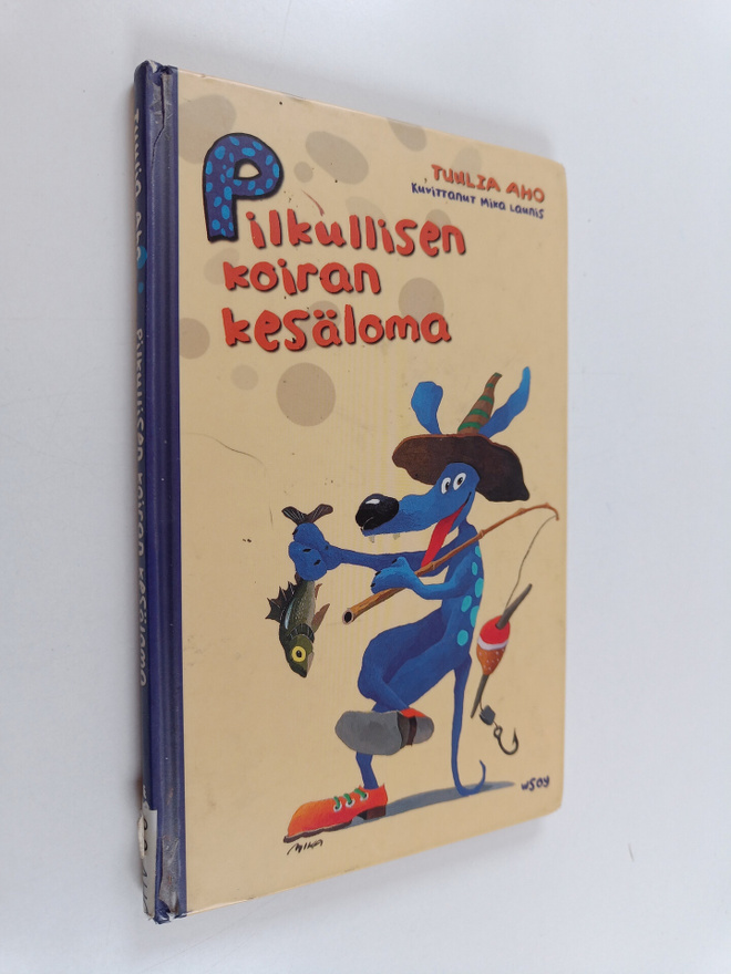 Tuulia Aho : Pilkullisen koiran kesäloma