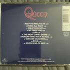 Queen: s/t - pikkukuva 2