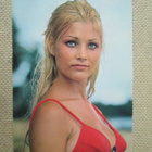 kaksi pin-up postikorttia - pikkukuva 3