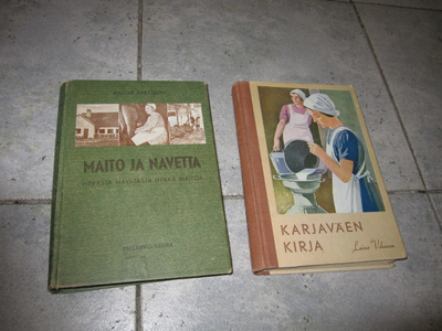 EHRSTRÖM, WALTER: MAITO JA NAVETTA & KARJAVÄEN KIRJA