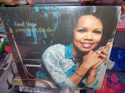 LP Candi Staton : Young Hearts Run Free ( SIS POSTIKULU )