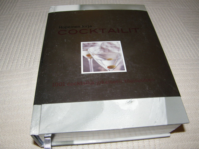 Anne Mcrae Hopeinen kirja cocktailit   -sid