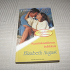 Elizabeth August Kuninkaallinen tehtävä  -pok - pikkukuva 1