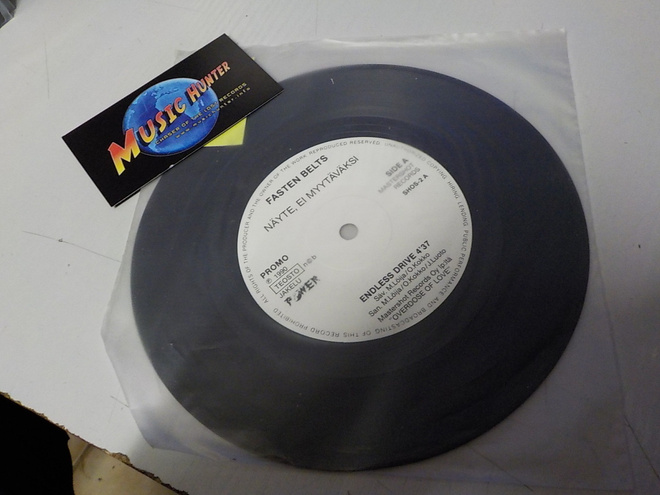 FASTEN BELTS - ENDLESS DRIVE M- 7'' PROMO SINGLE