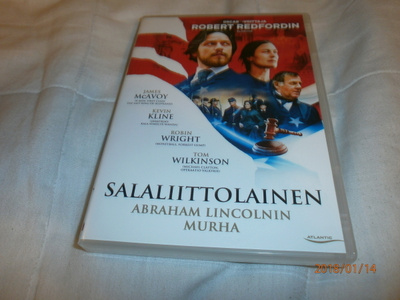 SALALIITTOLAINEN    -   DVD