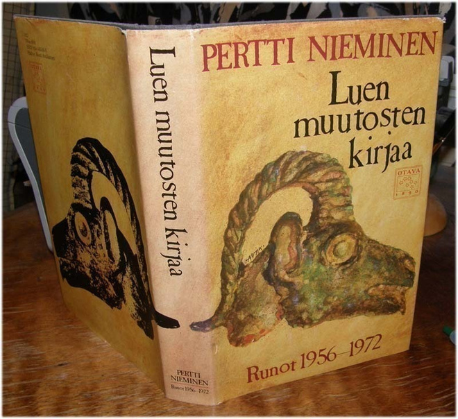 Pertti Nieminen - Luen muutosten kirjaa - Otava sid. 1979