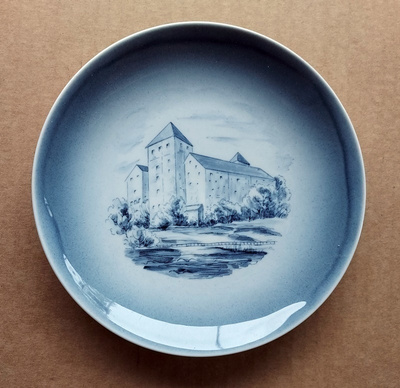 TURKU seinälautanen halk. n. 19 cm ARABIA