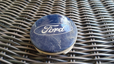 Ford alumiinivanteisiin keskikuppi, 1 kpl