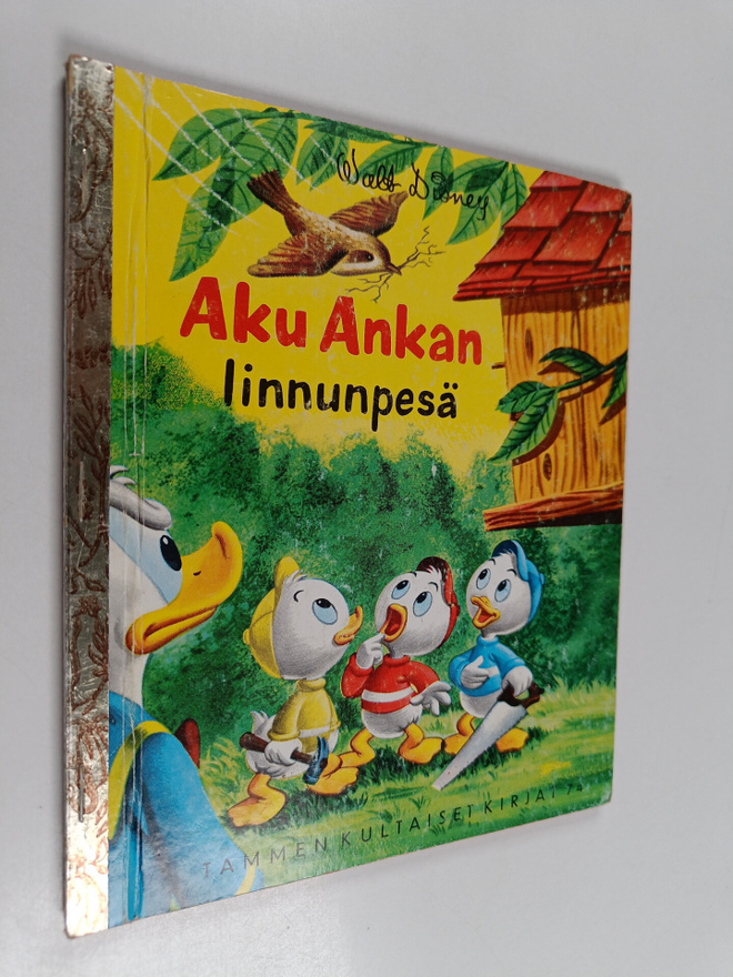 Walt Disney : Aku ankan linnunpesä