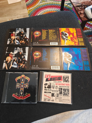 4 Guns n' Roses CD:tä