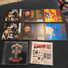 4 Guns n' Roses CD:tä - pikkukuva 1