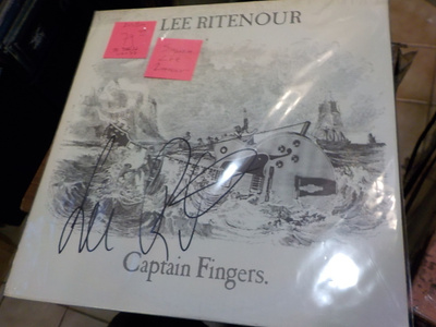 LEE RITENOUR - CAPTAIN FINGERS EX+/EX+ LP NIMMARILLA