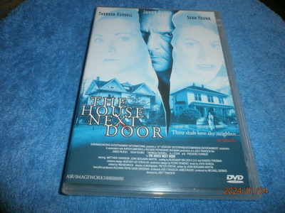 THE HOUSE NEXT DOOR    -    DVD