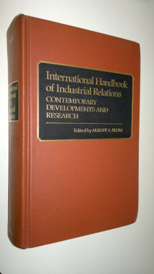 Albert.A. (edit) Blum : International handbook of industr...