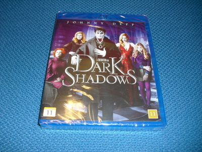 DARK SHADOWS (Tim Burton -ohjaus) BD, UUSI***