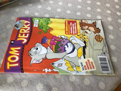 TOM & JERRY 8/2000 HYVÄ
