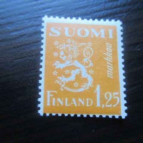 M-30 Leijonamerkki 1,25mk keltainen 1932 **