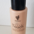 Younique Touch Mineral Liquid Foundation / Meikkivoide - pikkukuva 1