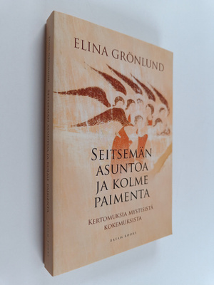 Elina Grönlund : Seitsemän asuntoa ja kolme paimenta
