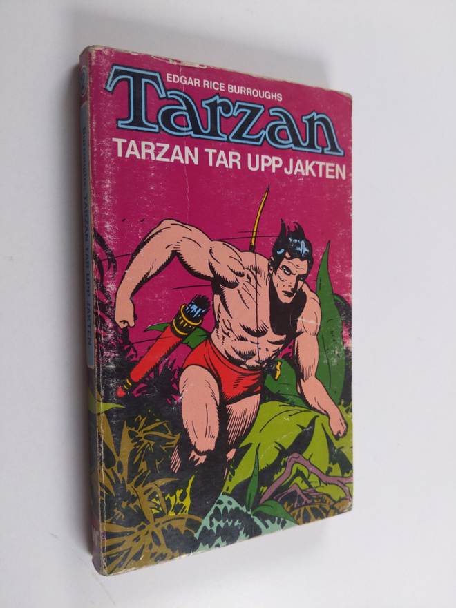 Edgar R. Burroughs : Tarzan tar upp jakten