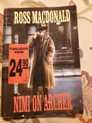 POKKARI Nimi on Archer ROSS MACDONALD