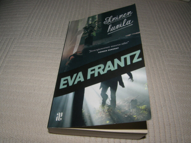 Eva Frantz Sininen huvila  -pok
