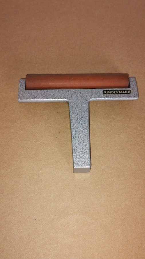 Kindermann RULLAKUIVAIN Rollenquetscher West Germany