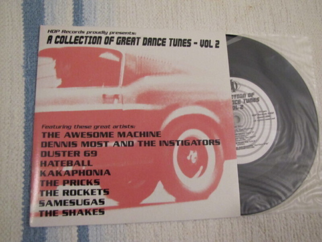 A collection of great dance tunes vol 2 PUNK 7 soittamaton