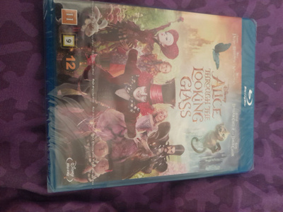 Liisan seikkailut peilimaailmassa bluray