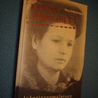Kansan vihollinen - Inkerinsuom. Niina Väärän tarina *Sis.pk - pikkukuva 1