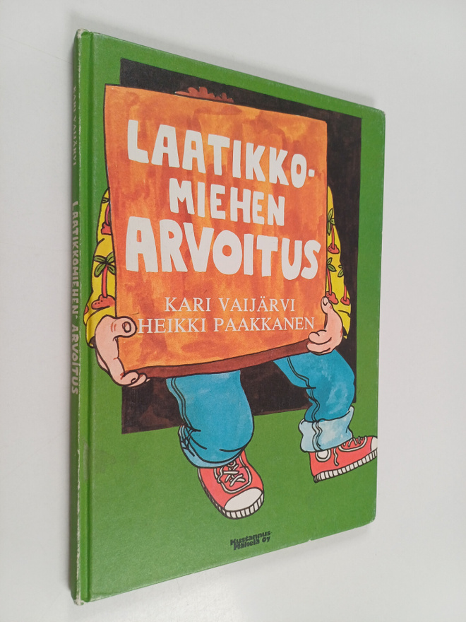 Kari Vaijärvi : Laatikko miehen arvoitus