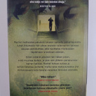 Paula Hawkins : Nainen junassa - pikkukuva 2