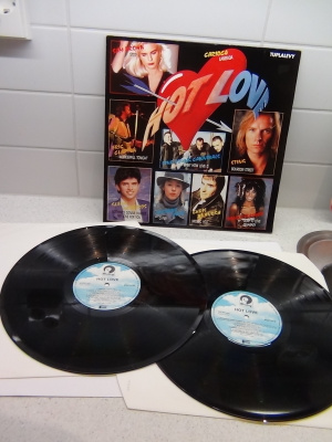 HOT LOVE, TUPLA. STING, CLAPTON,POLICE MOODY BLUES ....