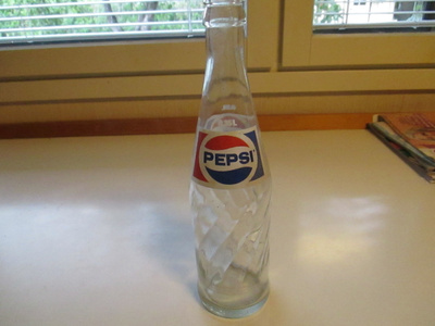 PEPSI Kasviuutejuoma Pullo. Tyhjä 0.35 L