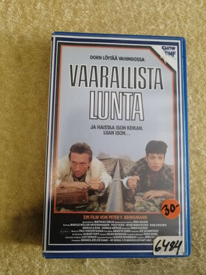 VAARALLISTA LUNTA VHS