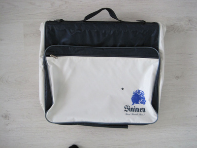 LAHDEN SININEN, Finest Finnish Bear!, VAATEMATKALAUKKU/KASSI