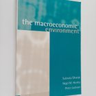 Peter Jackson ym. : The Macroeconomic Environment - pikkukuva 1