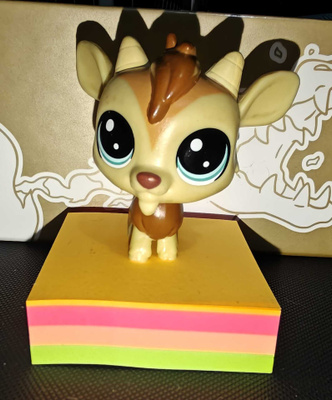 LPS Littlest Pet Shop #2-116 Vuohi / Goat (Quincy Goatee)