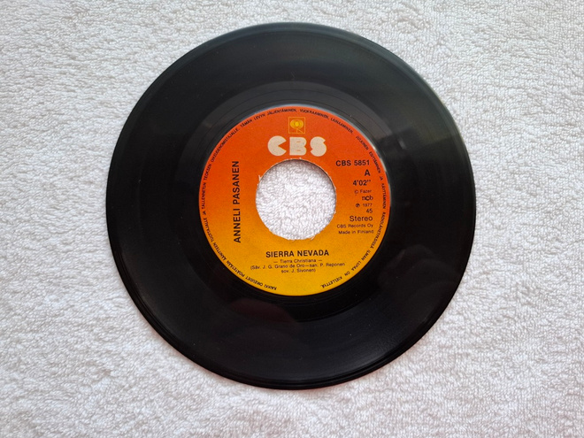 Anneli Pasanen – Sierra Nevada 7" single