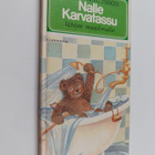 Gösta Knutsson : Nalle Karvatassu lähtee maailmalle - pikkukuva 1