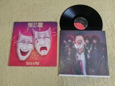 MÖTLEY CRUE - Theatre Of Pain LP