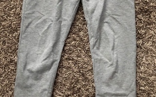 Name it collegehousut koko 140 cm