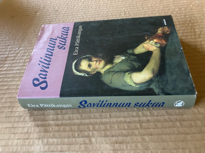EIRA PÄTTIKANGAS SAVILINNUN SUKUA HYVÄ