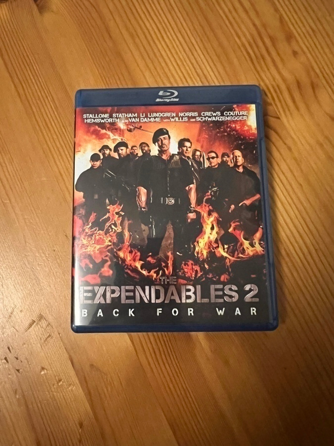 The expendables 2 back for war  blu-ray