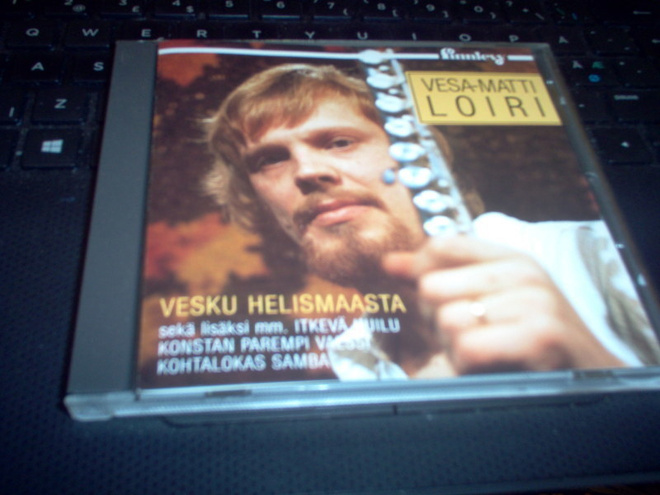 CD : Vesa-Matti Loiri : Vesku Helismaasta ( 1987 ) Sis.pk:t