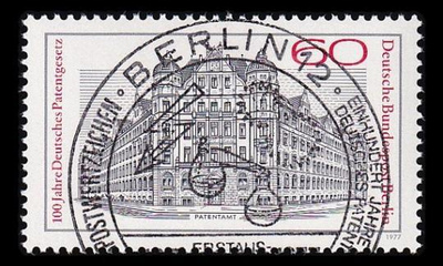 Berlin 550 o Patenttivirasto 100v (1977)