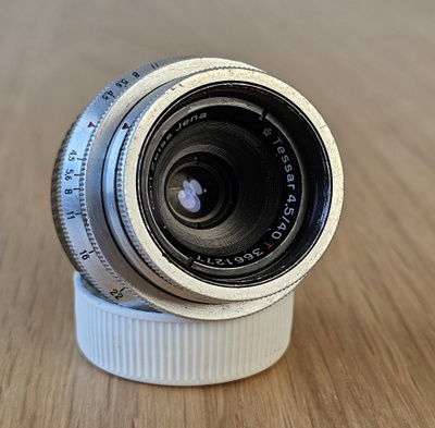 == Carl Zeiss Tessar 40mm F4.5