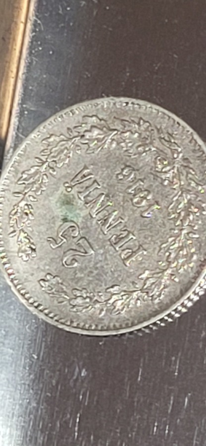 25 penniä 1916 hopeaa kolikko suomi