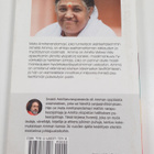 Swami Amritaswarupananda Puri : Sateenkaaren väri : myötä... - pikkukuva 2