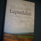 MUISTOJEN LAPINLAHTI Kylä Suvannon rannalla (2006) Sis.pk:t - pikkukuva 1